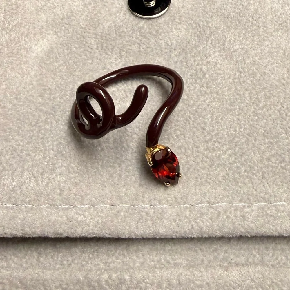 Bea Bongiasca Baby Vine Ring in Cherry Chocolate with Drop Cut Garnet - Picture 2 of 9